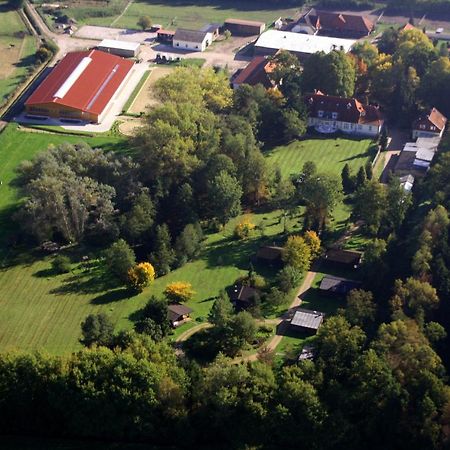 Heidegut Eschede Reitsportanlage Und Feriendorf المظهر الخارجي الصورة